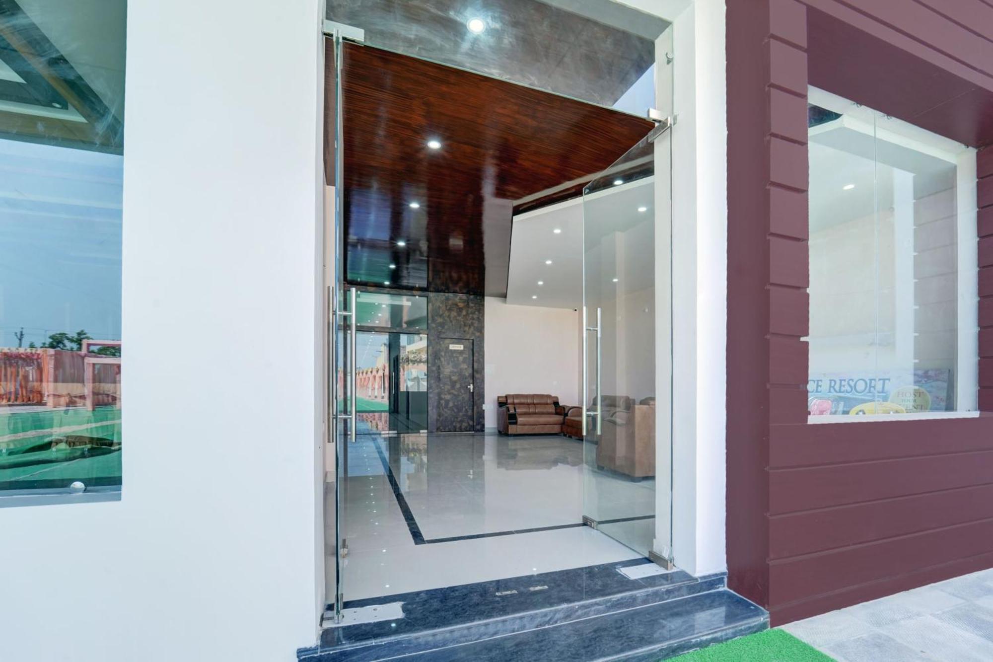 Hotel O The Elegance Resort Danapur 外观 照片