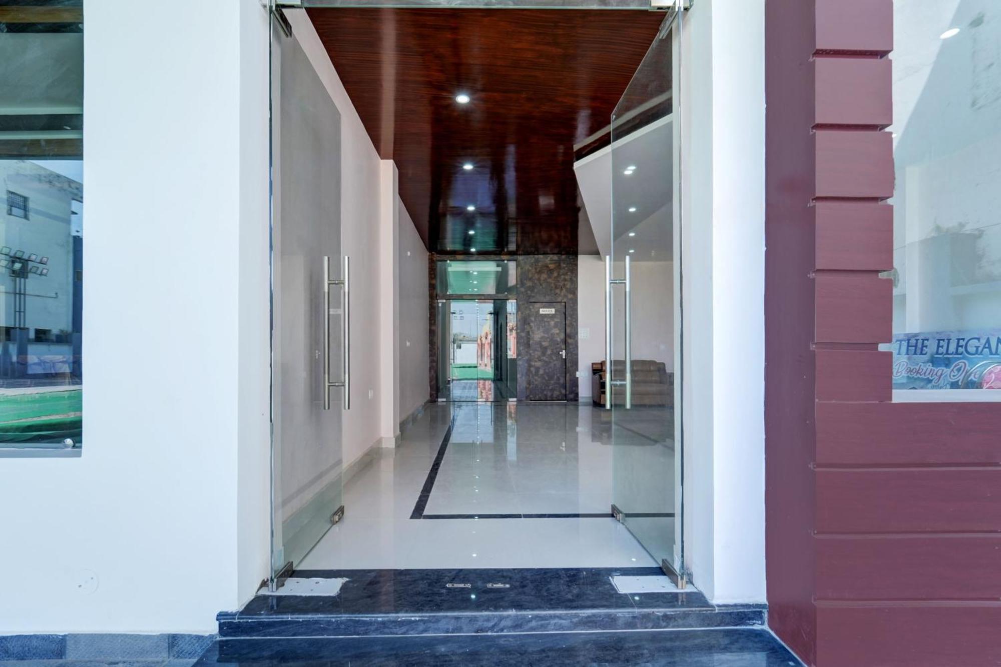 Hotel O The Elegance Resort Danapur 外观 照片